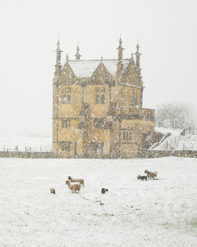 Banquette Hall, Chipping Camden, Cotswolds, snowy scene with sheep